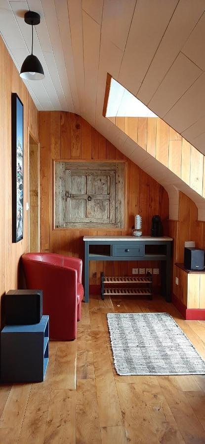 Au Pied Du Pont Bed & Breakfast Chateauneuf-du-Faou Luaran gambar
